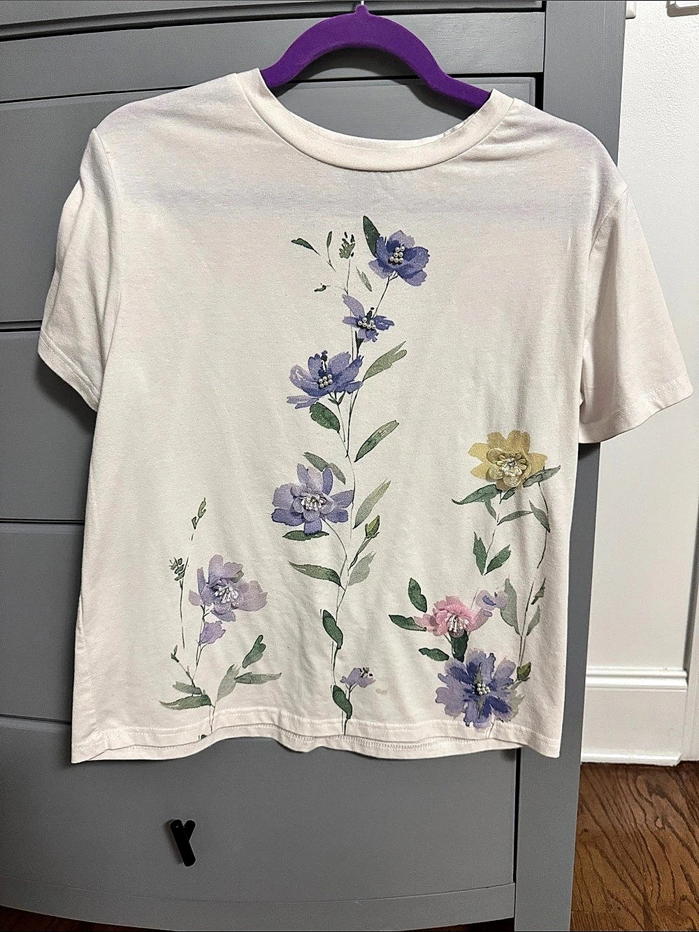 Ontwelfth Floral Short Sleeve Tee in Cream & Purple Size Large